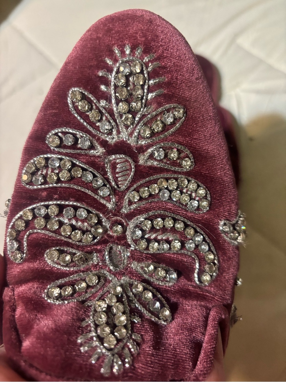 ANTONIO MELANI Burgundy Velvet Jeweled Slip-On Slippers